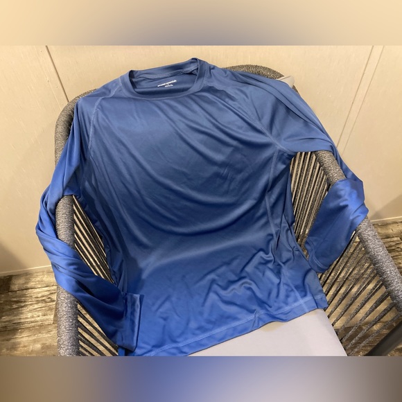 NWT Swim Shirt Sun Shirt SUNGUARD RASHGUARD SWIMSUIT 🩱 ☀️ 💦 Mens/Ladies Sz L - Picture 1 of 3